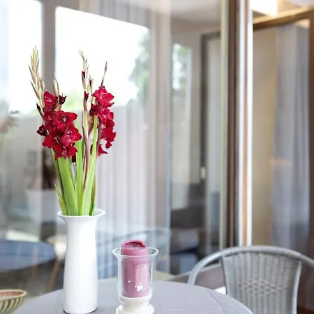 Arend Apartment Dobel