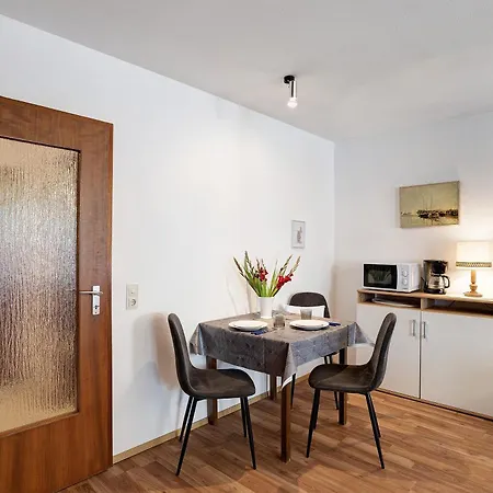 Arend Apartment